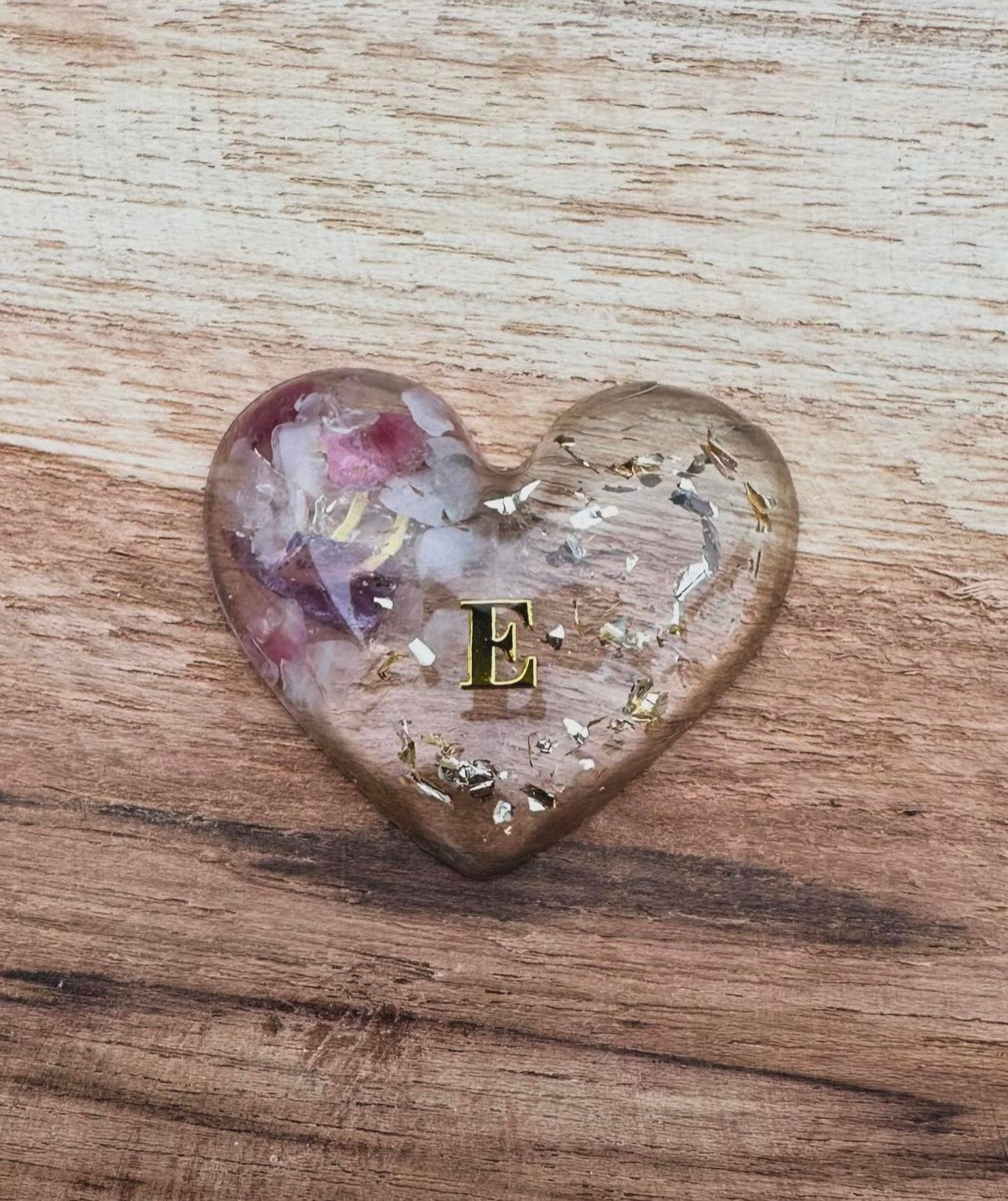 PENSÉE - Grigri personnalisable en résine, porte bonheur.